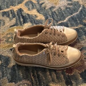 Ron White Beige Sneakers